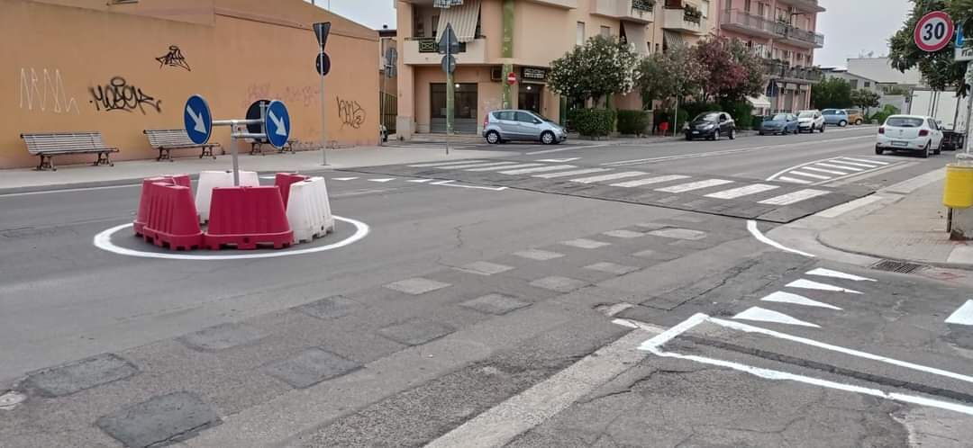 “Monserrato, la rotonda sperimentale di Via San Gottardo? Ruba solo un parcheggio, e riduce drasticamente l’alta velocità”