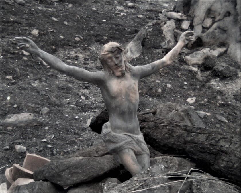 Disastro incendi, i Vescovi della Sardegna: “Ancora una volta vediamo la nostra gente soffrire e il nostro territorio bruciare”