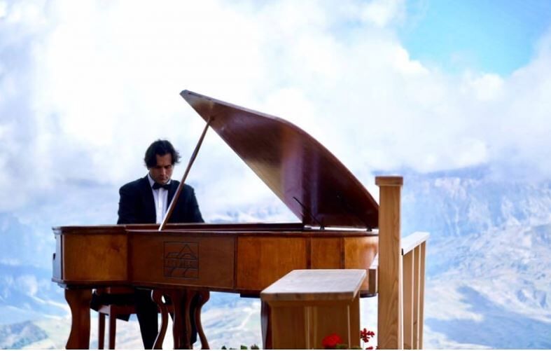 A Palazzo Regio torna la musica: sabato concerto del pianista Leonardo Locatelli