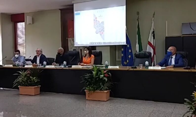 Svolta digitale a Pula, pratiche in tempi rapidi e addio file agli sportelli