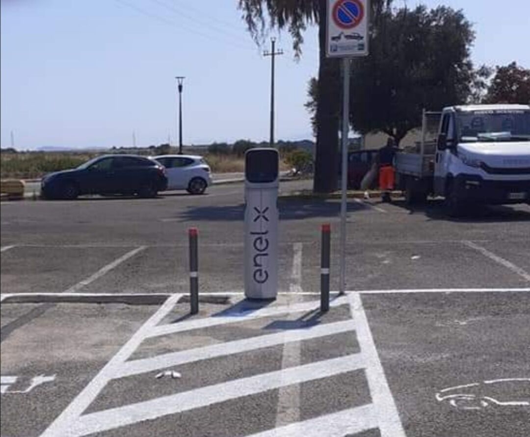 Maracalagonis apre alla mobilità elettrica: installate due colonnine di ricarica