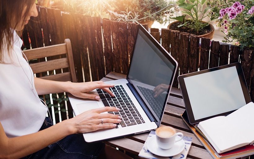 Effetto smart working, 9 mila sardi fuori sede tornati a casa