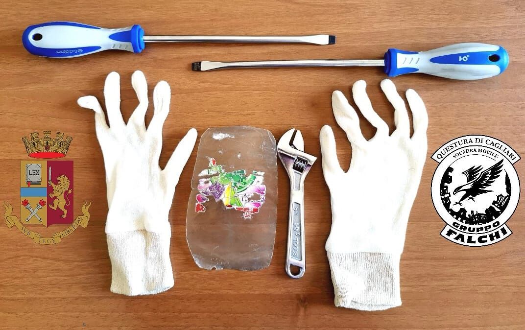 Cagliari, ladre d’appartamento fermate e denunciate a San Benedetto