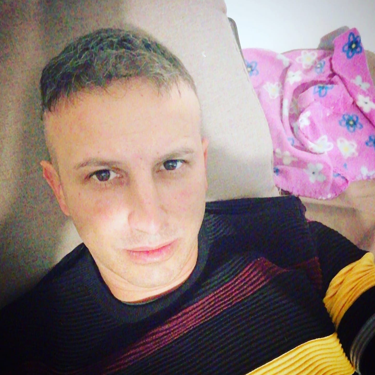 Assemini, la gioia di Daniele: “Malore alla guida, ho perso i sensi: grazie agli angeli che mi hanno soccorso”