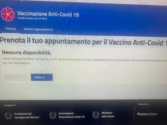 Green pass obbligatorio? A Cagliari oggi nessuna possibilità di prenotare il vaccino: mancano dosi, lo dice la piattaforma