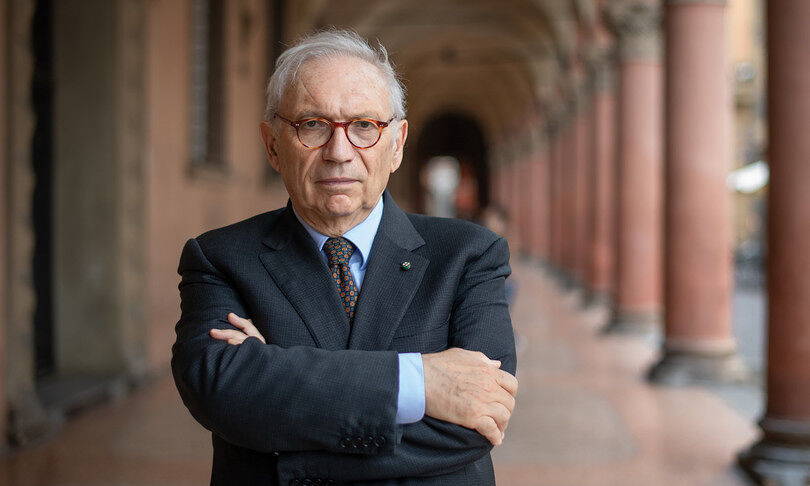 Scuola, il ministro Bianchi: “Niente tamponi gratis ai prof no vax”