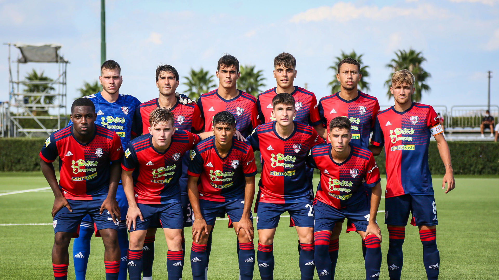 CENTRO CASH RINNOVA LA PARTNERSHIP CON IL CAGLIARI CALCIO
