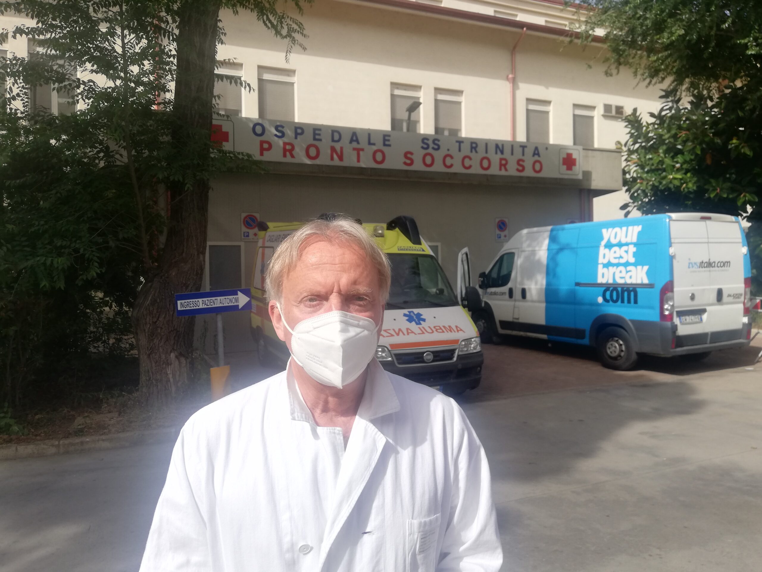 A Cagliari in terapia intensiva anche 30enni non vaccinati: “No vax da convincere uno ad uno”
