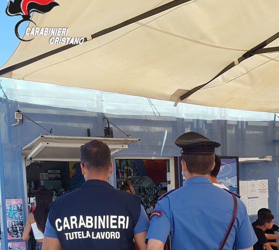 Duecento clienti assembrati e senza mascherine, i carabinieri chiudono un locale a Fordongianus