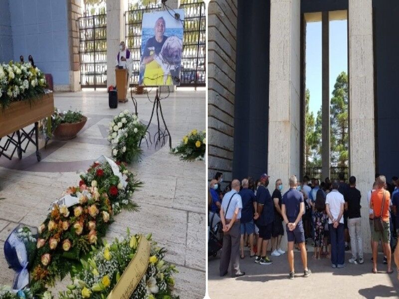 La maxi gigantografia con un pesce e le lacrime, Cagliari dice addio a Pierpaolo Muscas