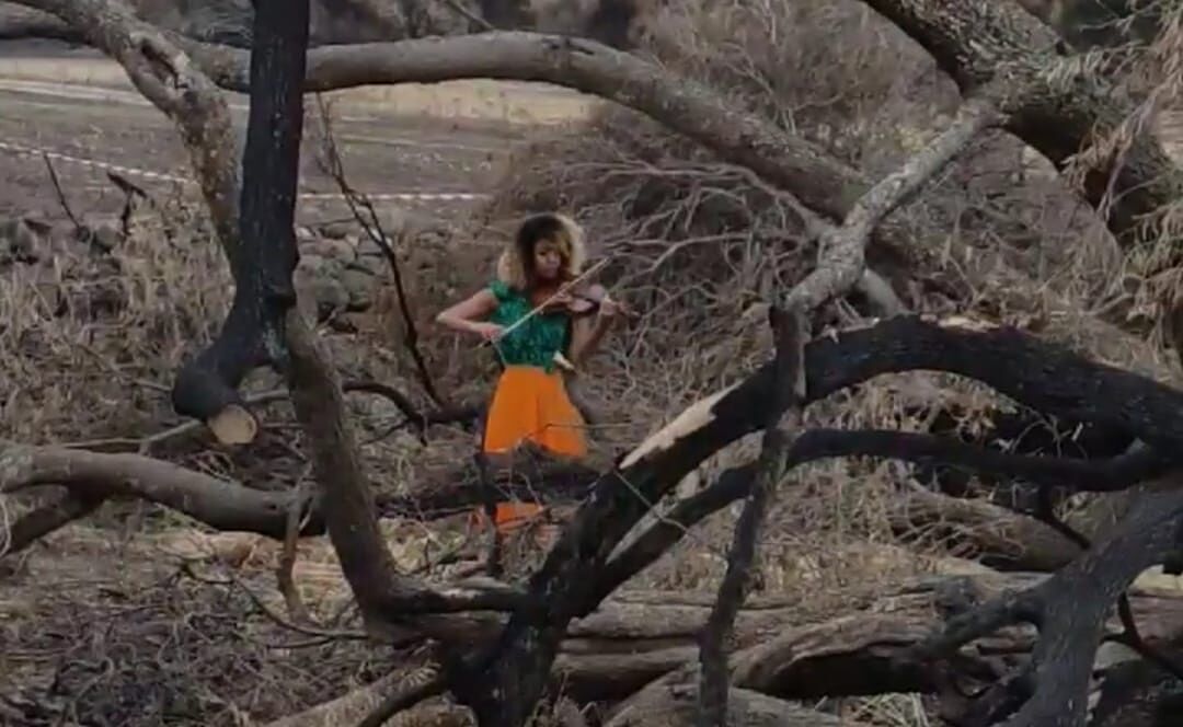 La musica di Ylian Canizares per Cuglieri e per l’olivastro millenario ferito dal fuoco