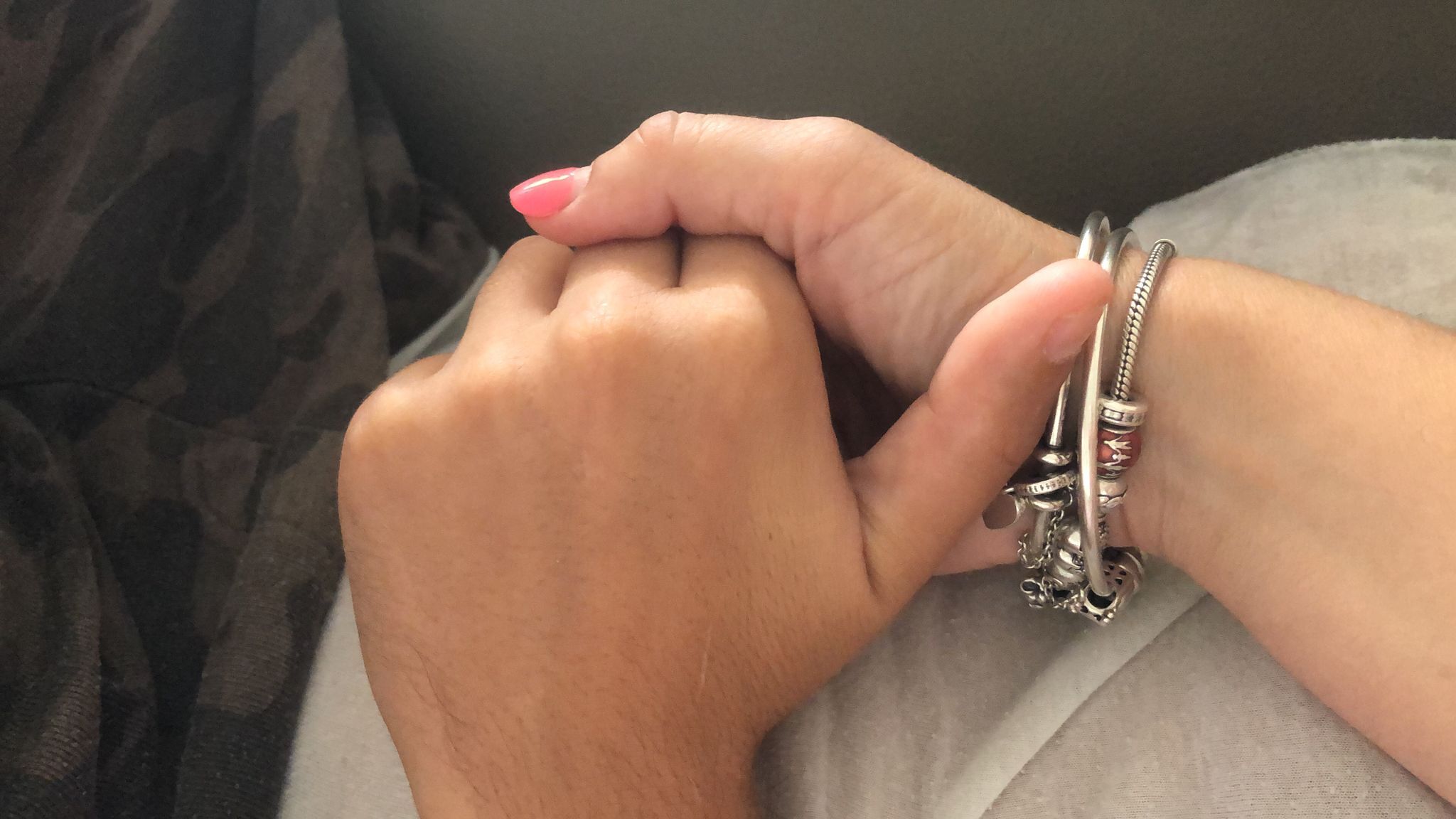 Famiglia blindata in casa a Sestu: “Positivi al Covid tra debolezza e febbre, nessun tampone dall’Ats”