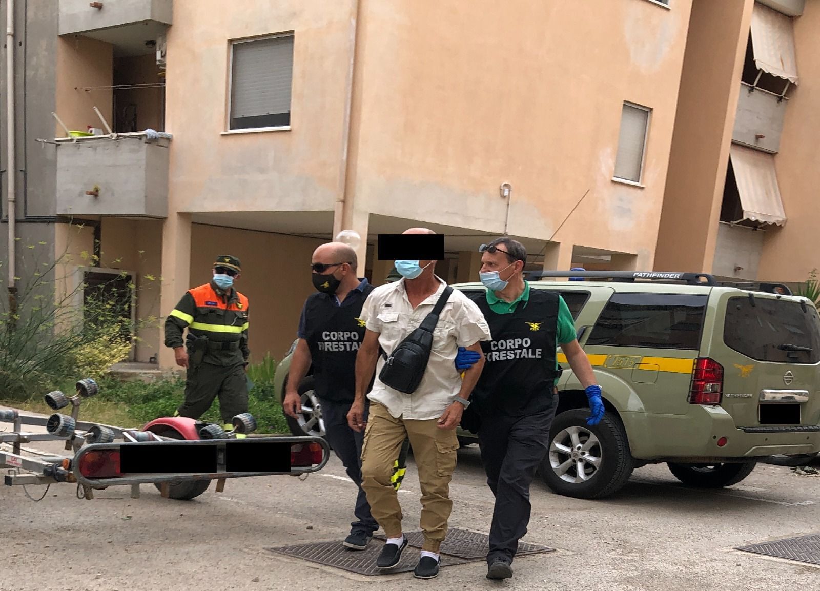 Arrestato piromane seriale ad Alghero: dall’anno scorso aveva preso di mira la pineta di Maria Pia