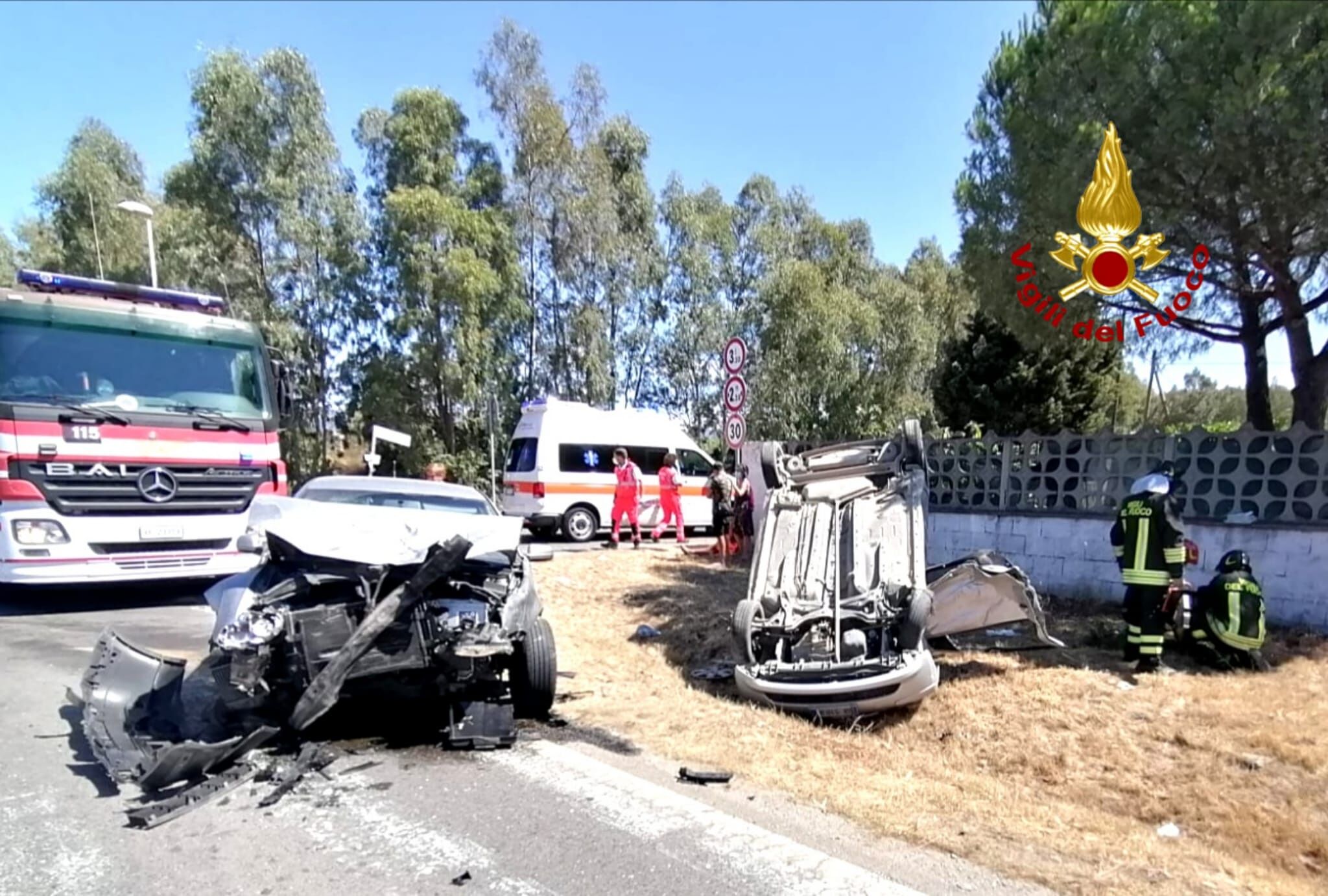 Incidente a Quartu, scontro tra due auto: due feriti, uno è grave