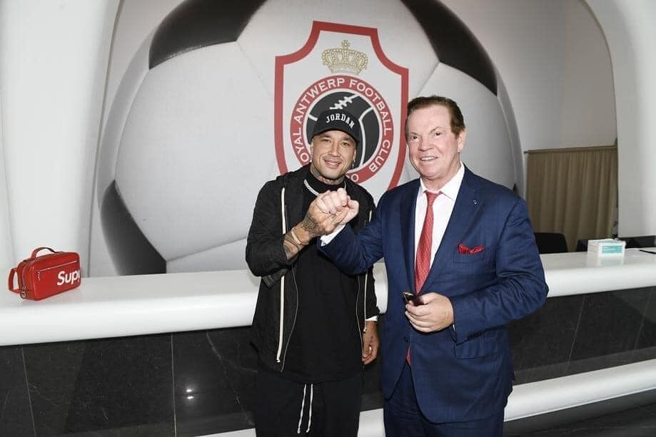 Nainggolan, la grande beffa per il Cagliari: è fatta con l’Anversa, la rabbia dei tifosi rossoblù esplode sui social