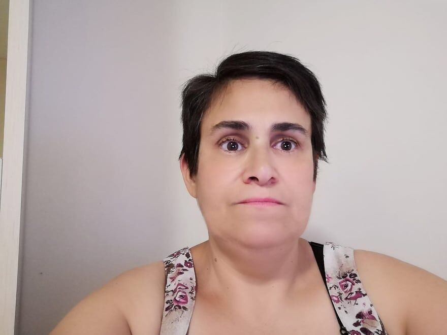 “Io, mamma single e malata: senza vaccino non posso entrare con mia figlia al Microcitemico”