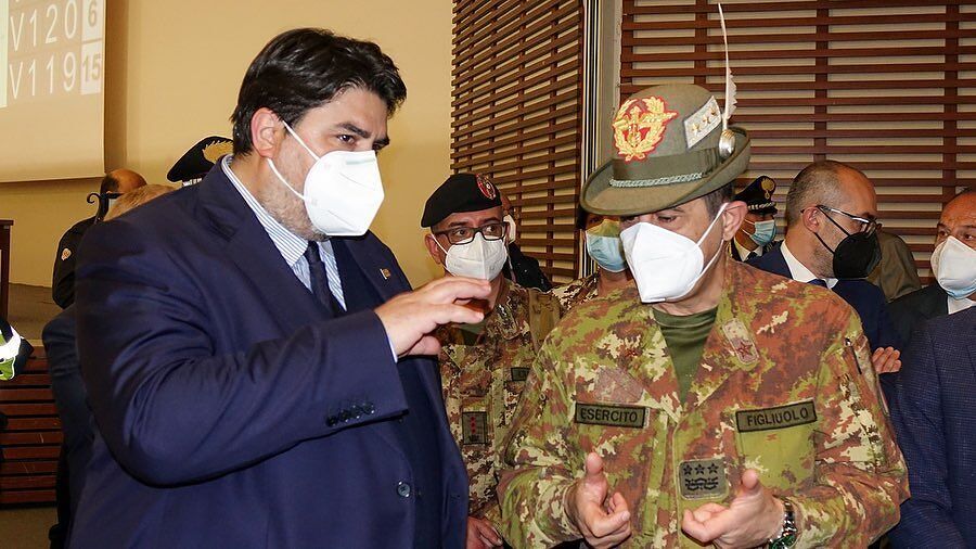 In Sardegna 900mila persone immunizzate, il piano per vaccinare i giovanissimi: “Fasce orarie dedicate”