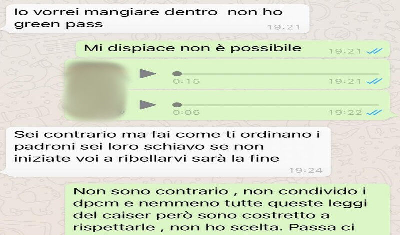Cagliari, ristoratore attaccato perché chiede il green pass: “Sei uno schiavo, devi fallire”