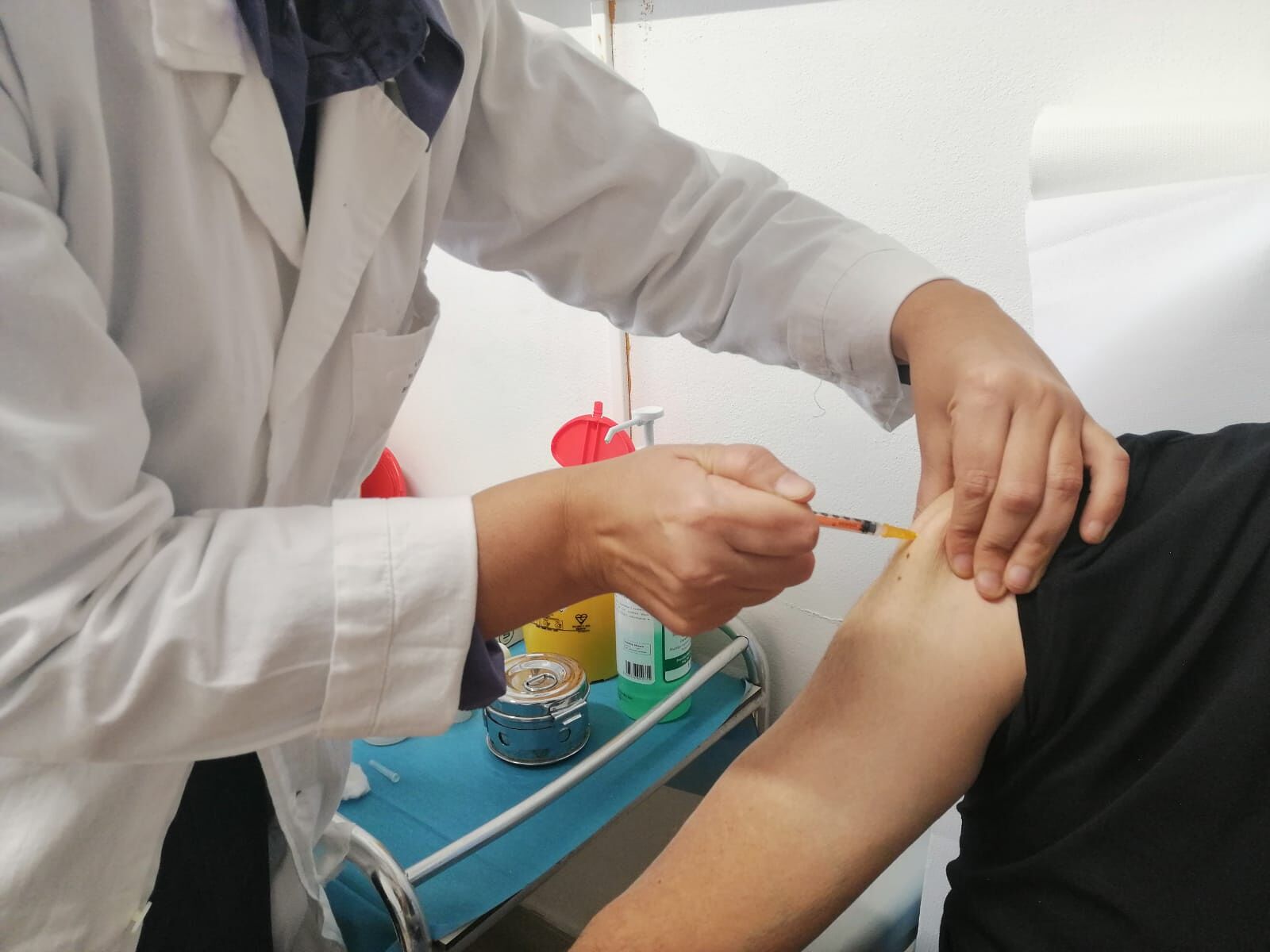 Ultima chiamata per studenti e insegnanti: a Sassari open day last minute per il vaccino