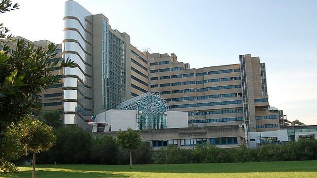 Donna travolta da un’auto a Quartu, è gravissima: trasportata al Brotzu in codice rosso