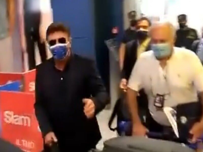 Walter Mazzarri atterrato a Elmas, il neo mister rossoblù: “Conosco la mentalità sarda, poche parole e tanti fatti”