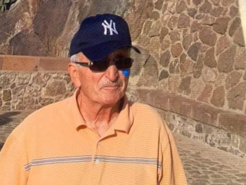 Turista francese scompare in Sardegna, l’ultimo avvistamento a Castelsardo: “Aiutateci a trovare Pier Andrè”