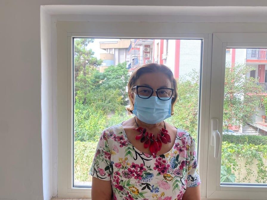 “Otto anziani vaccinati ma positivi nella casa di riposo di Cagliari e i tamponi sono spesso sballati”