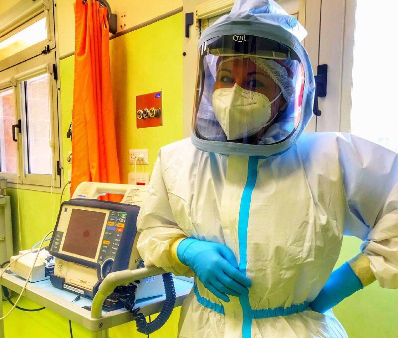 Sardegna, il Covid arretra: calano sia i contagi che i ricoveri ma ci sono ancora quattro morti, uno di 37 anni