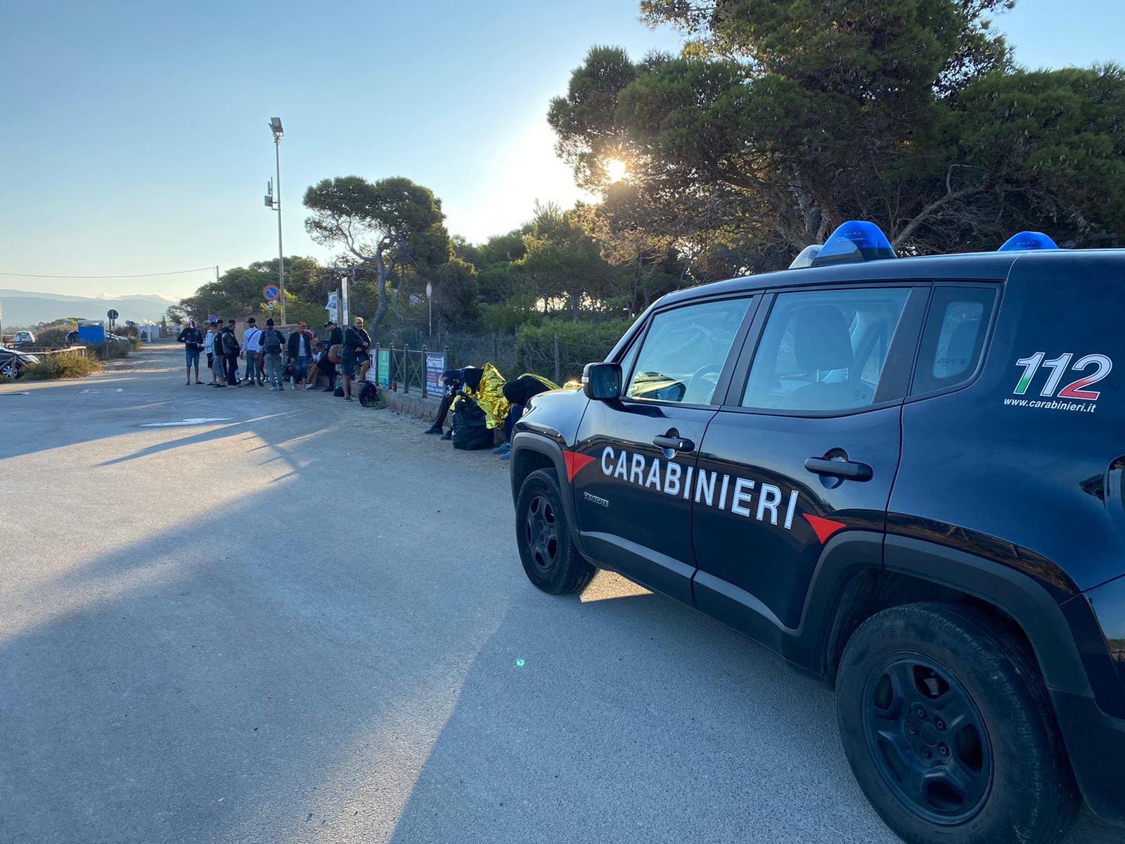 Nuovo sbarco di migranti nel Sud Sardegna: rintracciati 27 algerini a Porto Pino