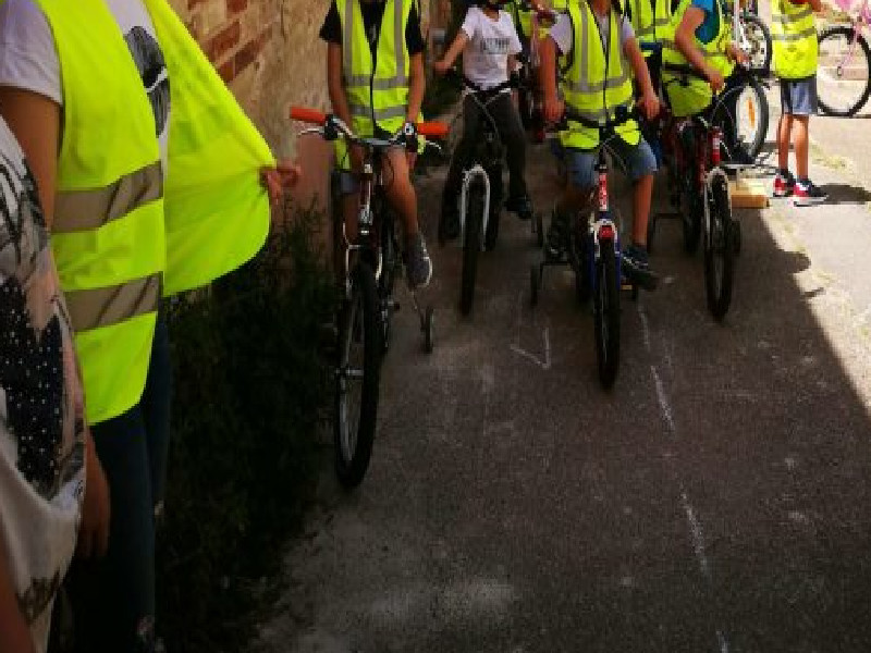 Quartu, domenica la pedalata dei bambini stravolge il traffico dal centro a Pitz’e Serra: occhio ai divieti