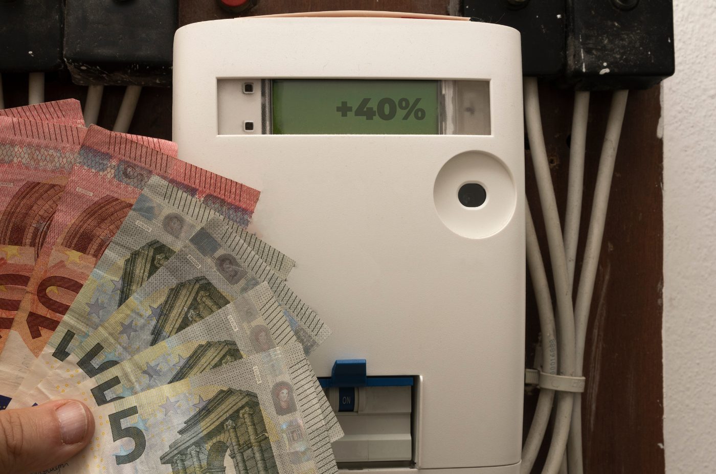 Costi di energia elettrica e gas alle stelle, sos delle imprese sarde: “Aumento da 900 milioni di euro”