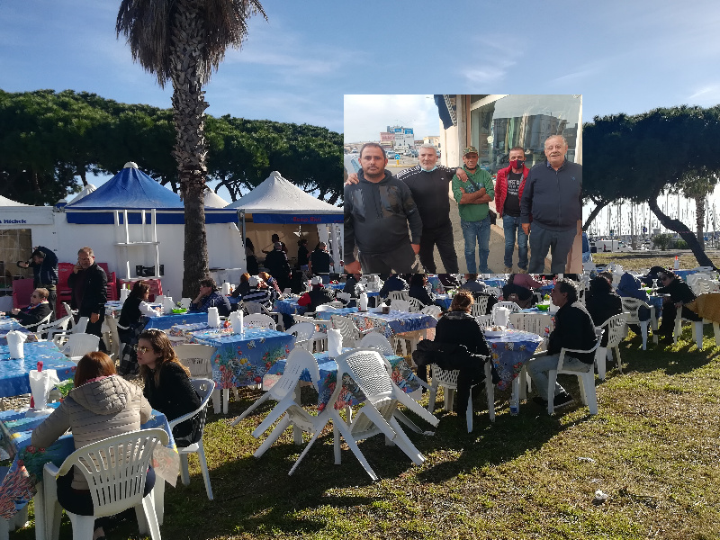 Cagliari, i ricciai disperati rilanciano: “Chioschi aperti tutto l’anno a Su Siccu per vendere orziadas e arselle”