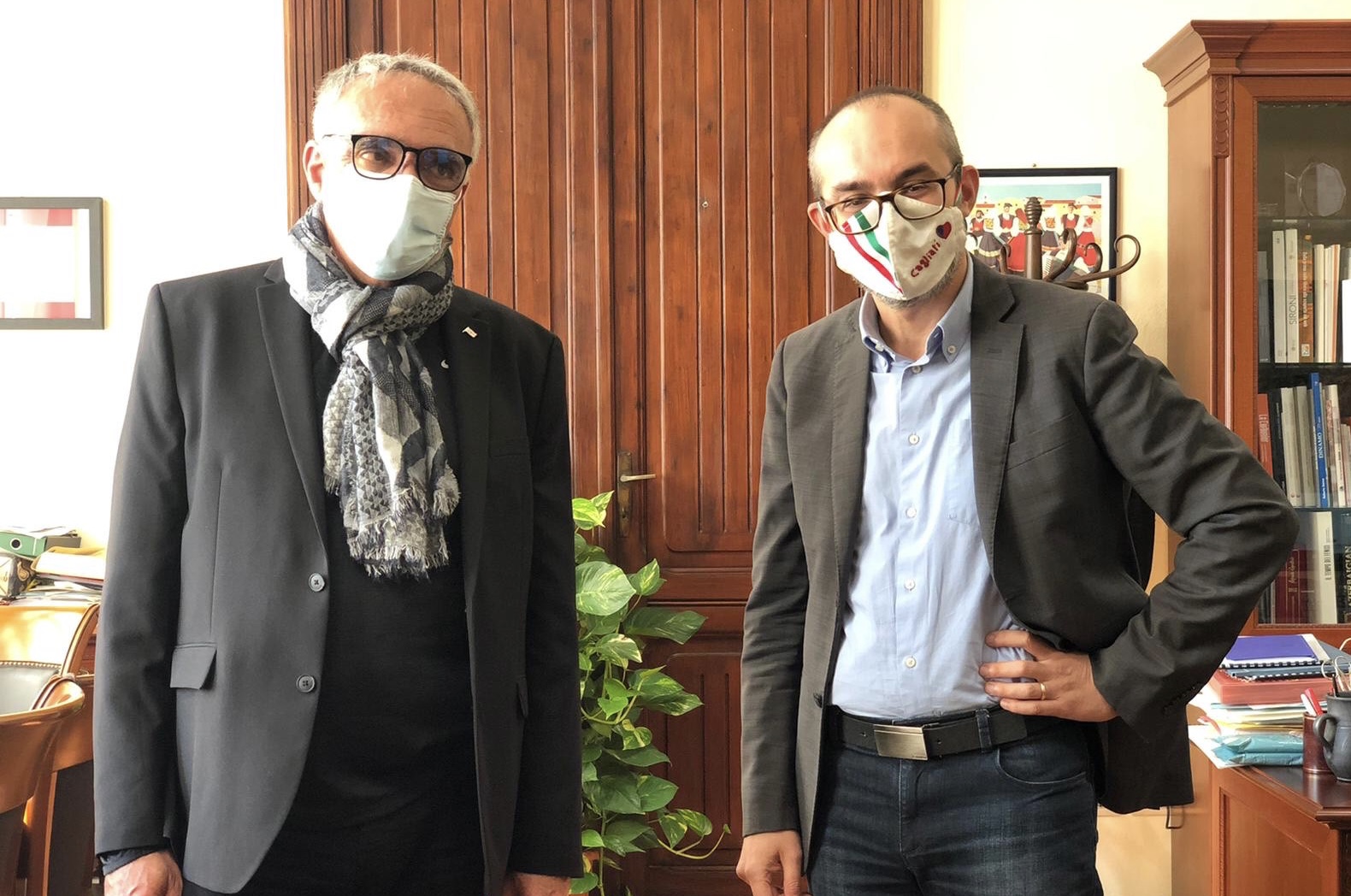 Truzzu e Milia al veleno nel ring dei vaccini: “Il green pass non garantisce”, “Tamponi gratis? Mai ai no vax”