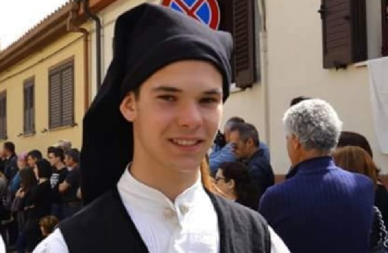 Roberto, morto sul lavoro a 21 anni a Isili: “Addio nipote, non potrò realizzare il tuo desiderio di farti giocare in attacco”