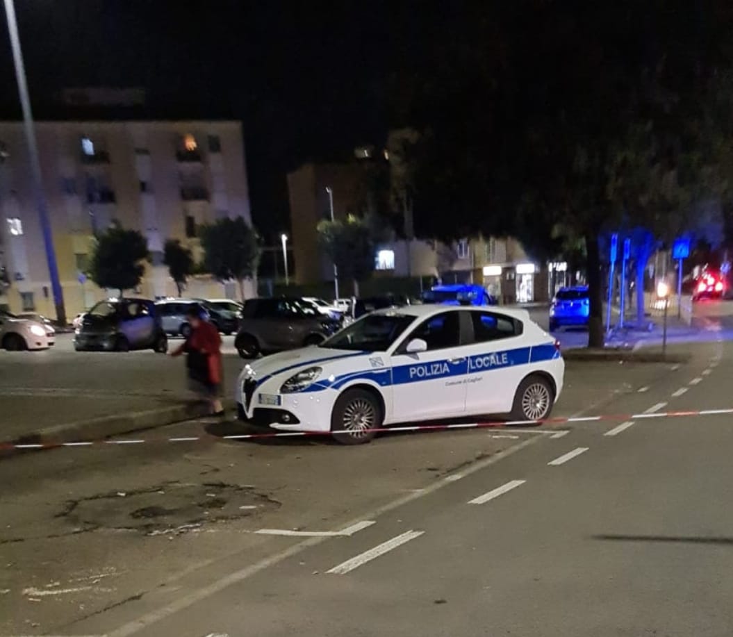 Cagliari, ubriaco travolge col camion 2 donne sulle strisce pedonali: denunciato per lesioni e guida in stato di ebbrezza