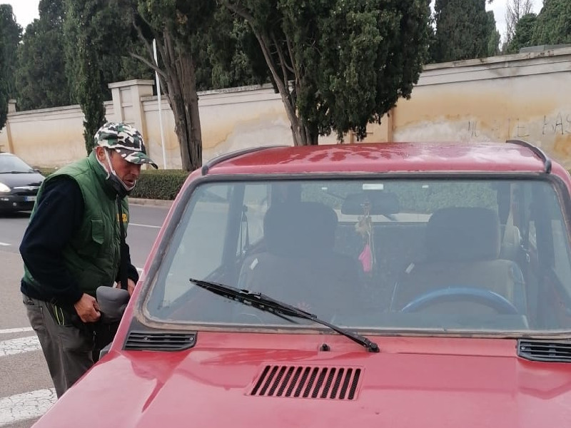 Cagliari, dal campo di via San Paolo all’automobile fuori dal cimitero, Antonio è disperato: “A 62 anni non ho più nulla, aiutatemi”