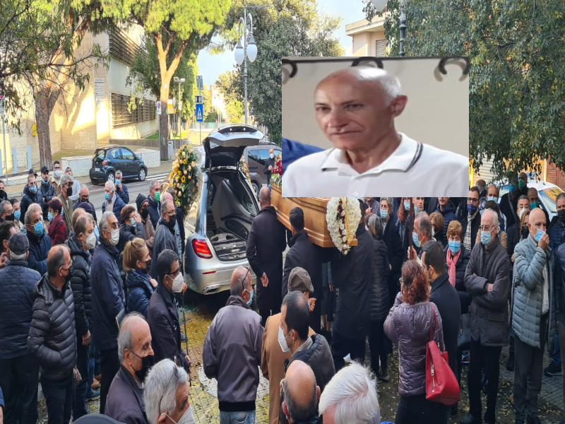 L’ultimo abbraccio di Monserrato a Efisio Loddo, morto nel mare di Sarroch: “Ciao, Sesetto”