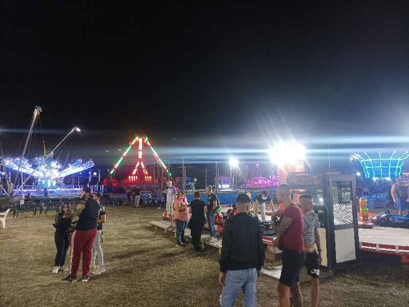 Quartu, si accende il Natale a Pitz’e Serra: dolci e spettacoli col mercatino natalizio