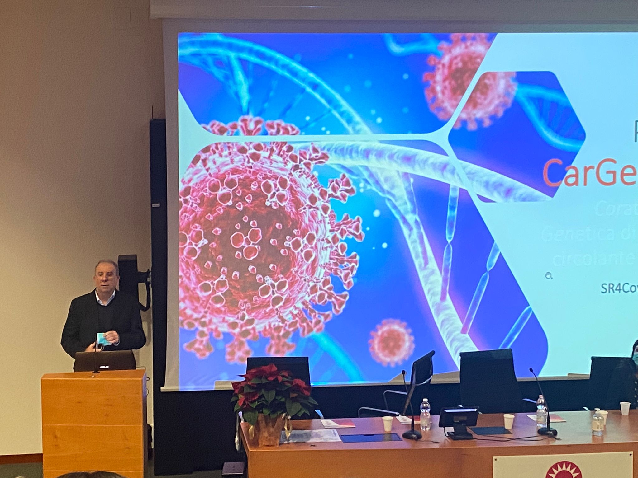 Spray nasale anti Covid e tamponi flash: da Cagliari la svolta nella gestione della pandemia