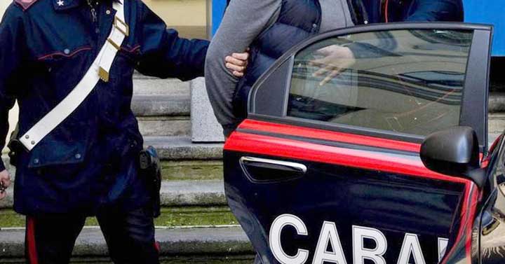 È ai domiciliari ma viene beccato a cento metri da casa, 44enne di Carbonia arrestato di nuovo