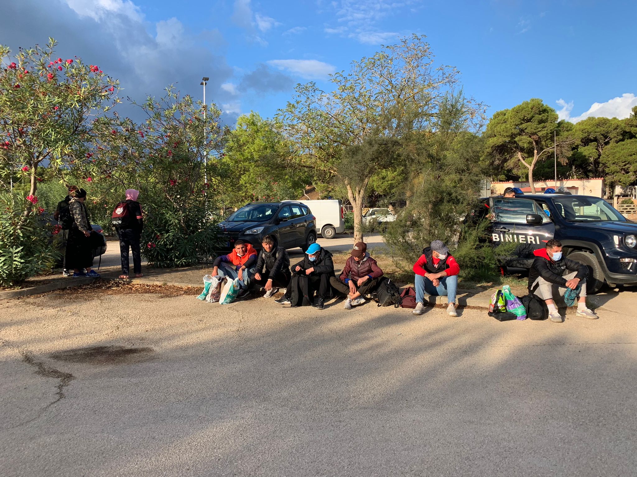 Settanta migranti in un giorno, raffica di sbarchi: algerini bloccati da Quartu a Sant’Antioco