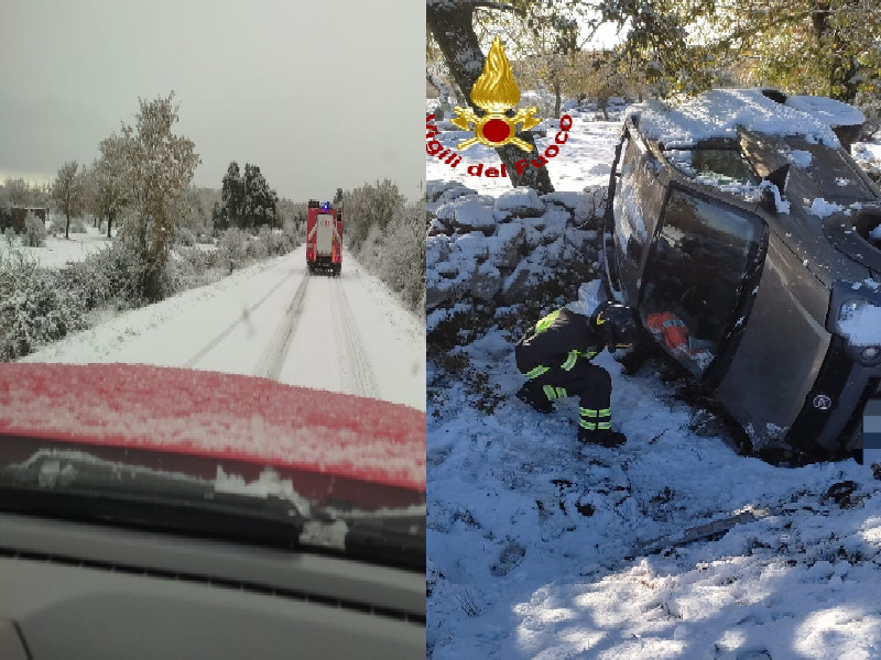 Auto ribaltate e frane, caos per la neve in Sardegna: decine di auto in panne