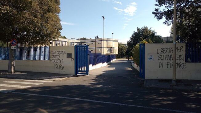 Cagliari, il Covid entra al Convitto: 3 positivi, scatta la dad per venti studenti