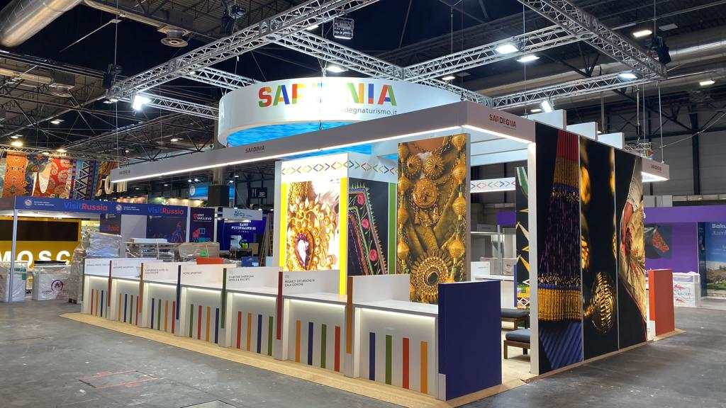 La Sardegna in vetrina a Madrid, l’assessore Chessa promette: “Grazie alle fiere la grande ripresa del turismo”