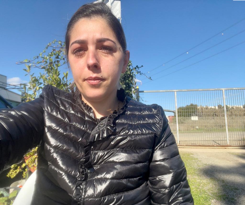 Cagliari, l’sos di una madre a Speranza: “Mia figlia malata deve andare a Roma, fateci partire”
