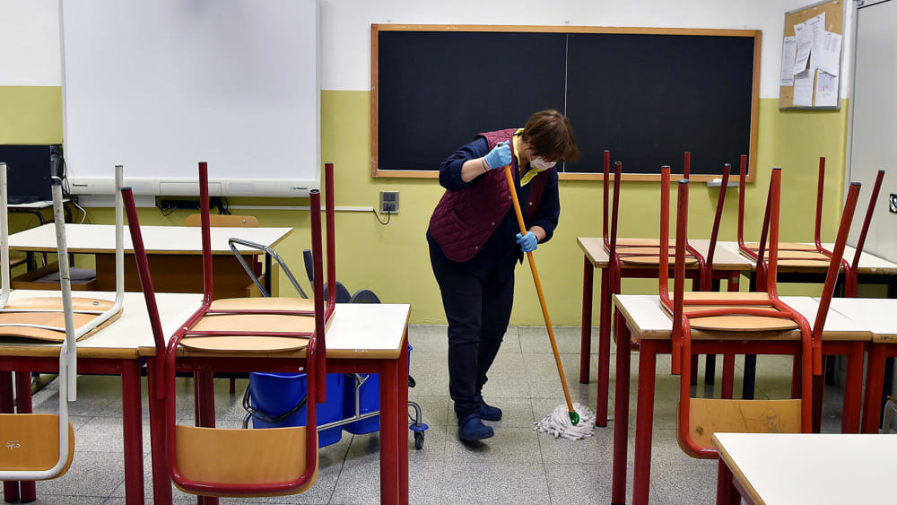 Bimbi positivi al Covid, a Villaputzu sbarrata la scuola dell’infanzia: tutti a casa per 10 giorni
