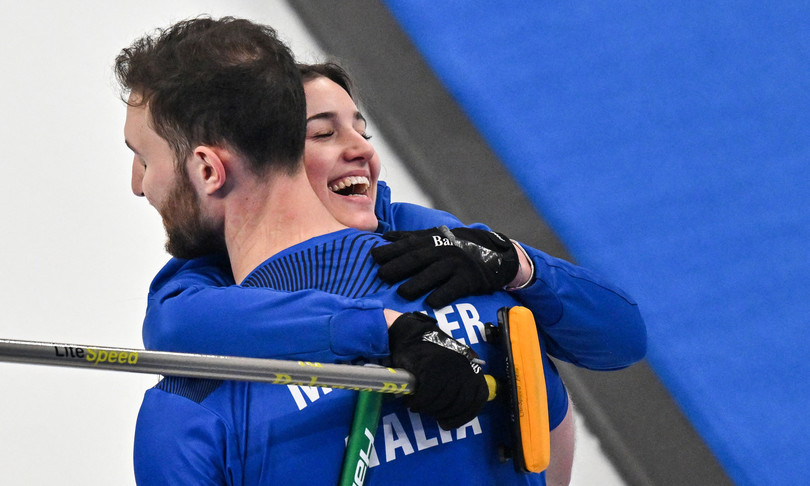 Olimpiadi invernali: l’Italia vince la medaglia d’oro nel doppio misto del curling