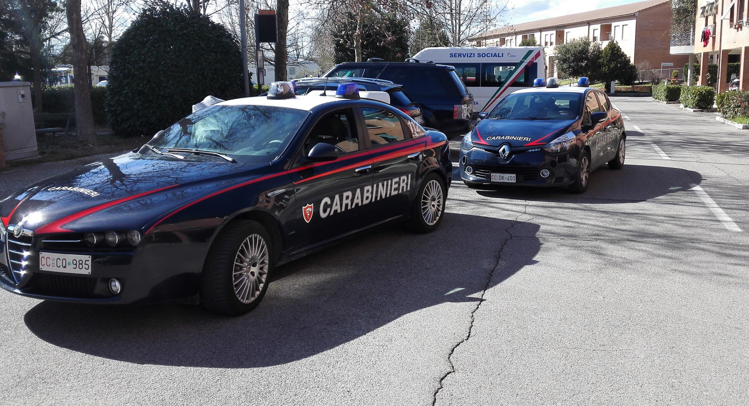 Persecuzioni, minacce e botte alla sorella e alla mamma: nei guai un operaio di Selargius