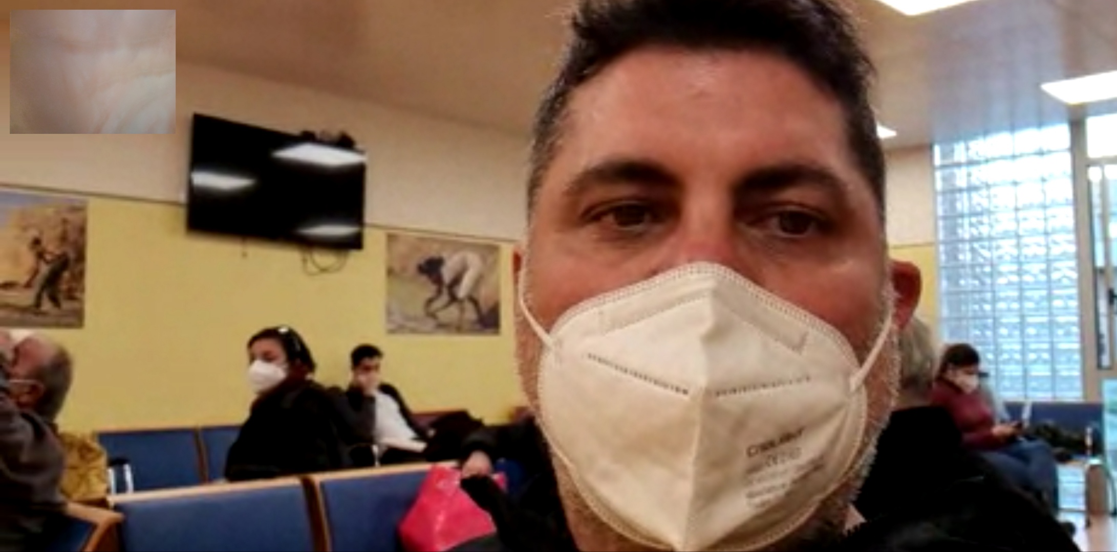 “Caduto in una buca a Quartu, ginocchio dolorante: da 8 ore attendo di essere visitato a Monserrato”