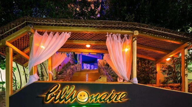 Focolai di Covid nei super locali vip della Costa Smeralda, chiesto il processo